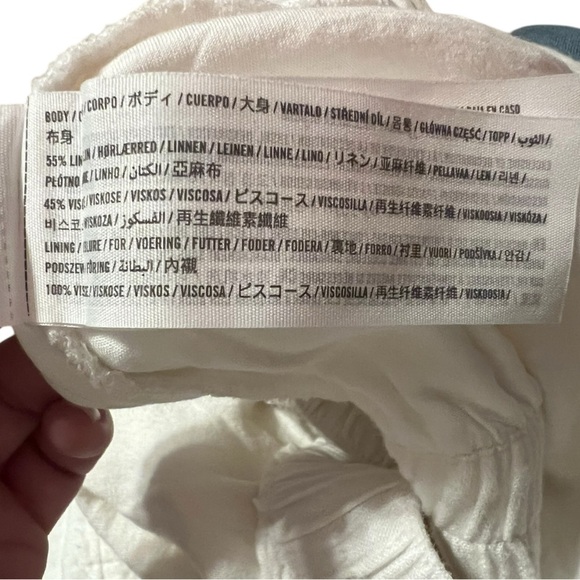 Abercrombie & Fitch white linen blend pull on shorts - Picture 8 of 8